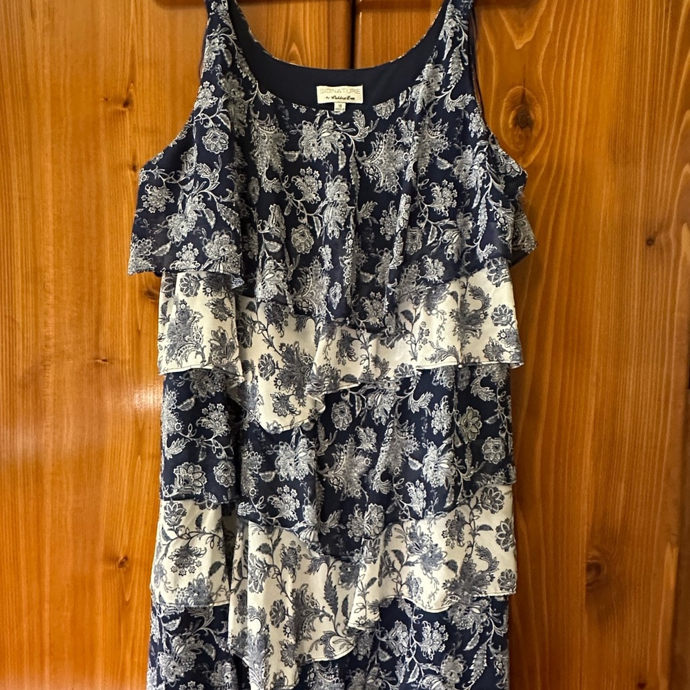 Signature by Robbie Bee Navy and White Midi Dress